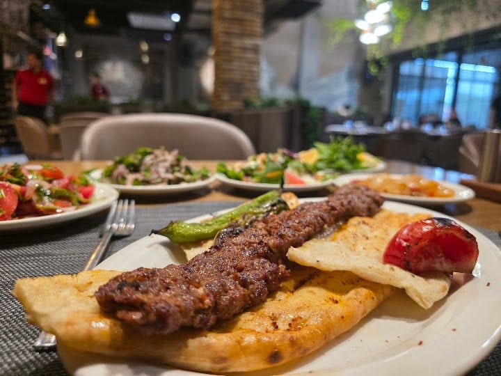 Kifidis Büyüksaat Kebapçısı galeri fotoğrafı