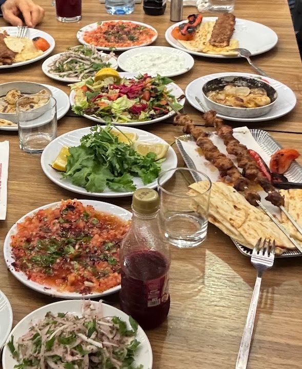Zeki Usta Kebap Kenanevren Şubesi galeri fotoğrafı